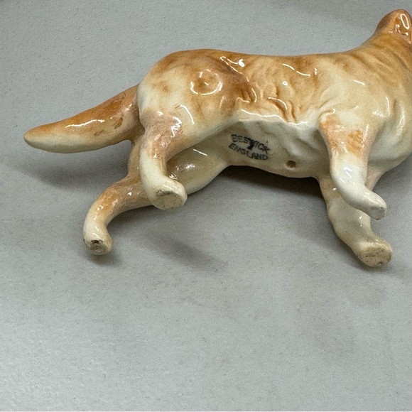 Vintage Beswick England Golden Retriever Dog Figurine - Picture 5 of 8